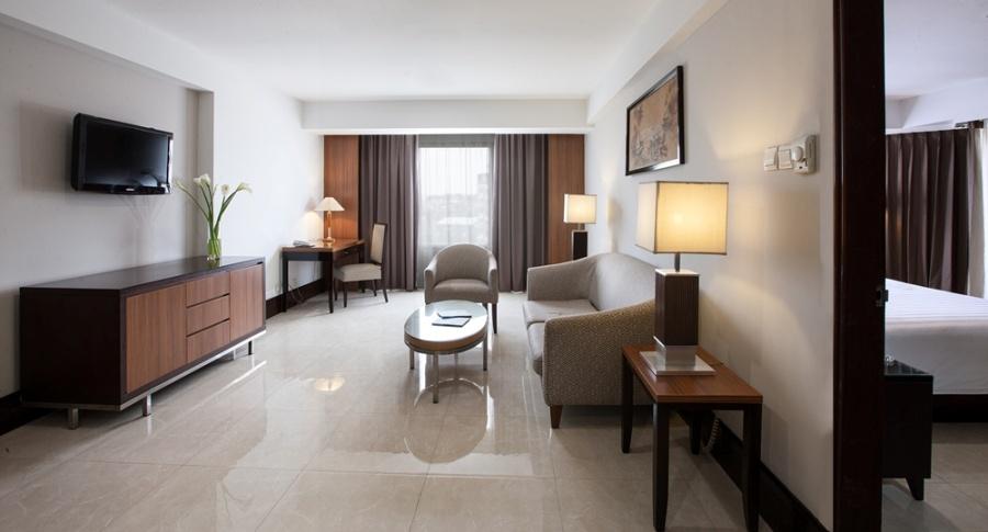 Hotel Santika Premiere Semarang Exterior foto